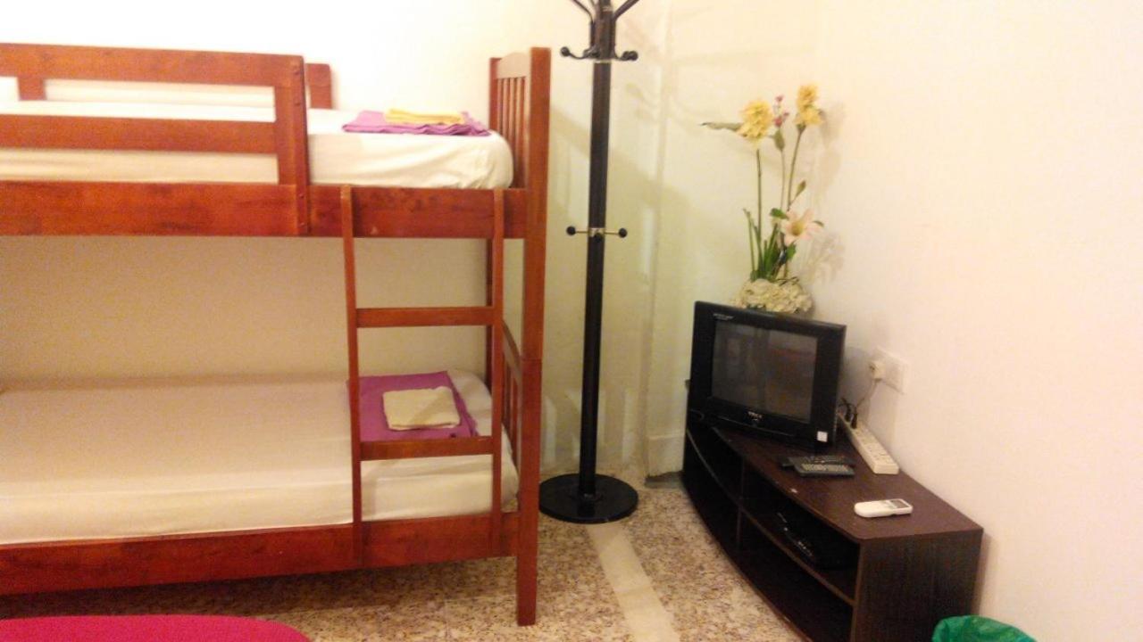 Cocoa Mews Cafe And Homestay George Town Kültér fotó