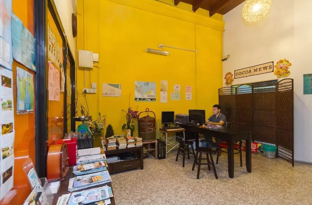 Cocoa Mews Cafe And Homestay George Town Kültér fotó