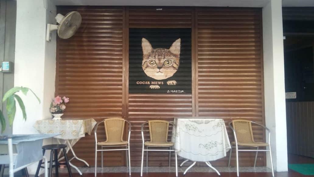 Cocoa Mews Cafe And Homestay George Town Kültér fotó