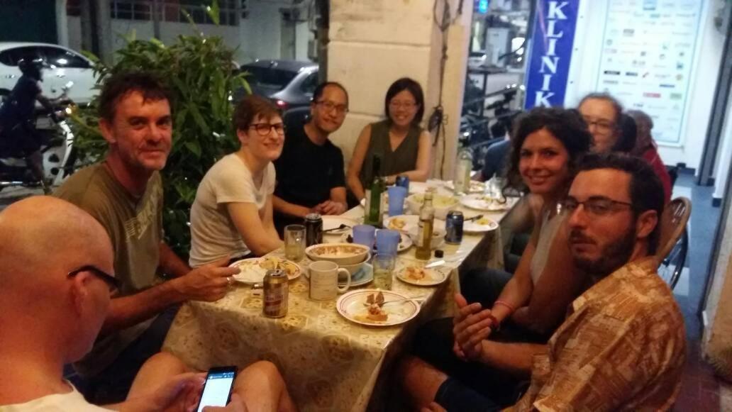Cocoa Mews Cafe And Homestay George Town Kültér fotó